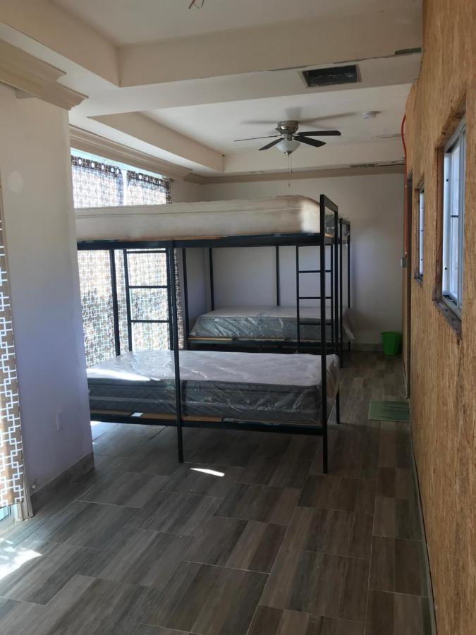 Susu'Z Village Hostel And Rooms Ла-Вентана Экстерьер фото