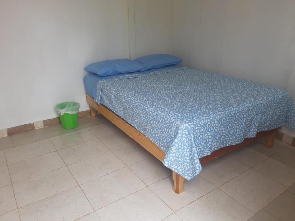 Susu'Z Village Hostel And Rooms Ла-Вентана Экстерьер фото